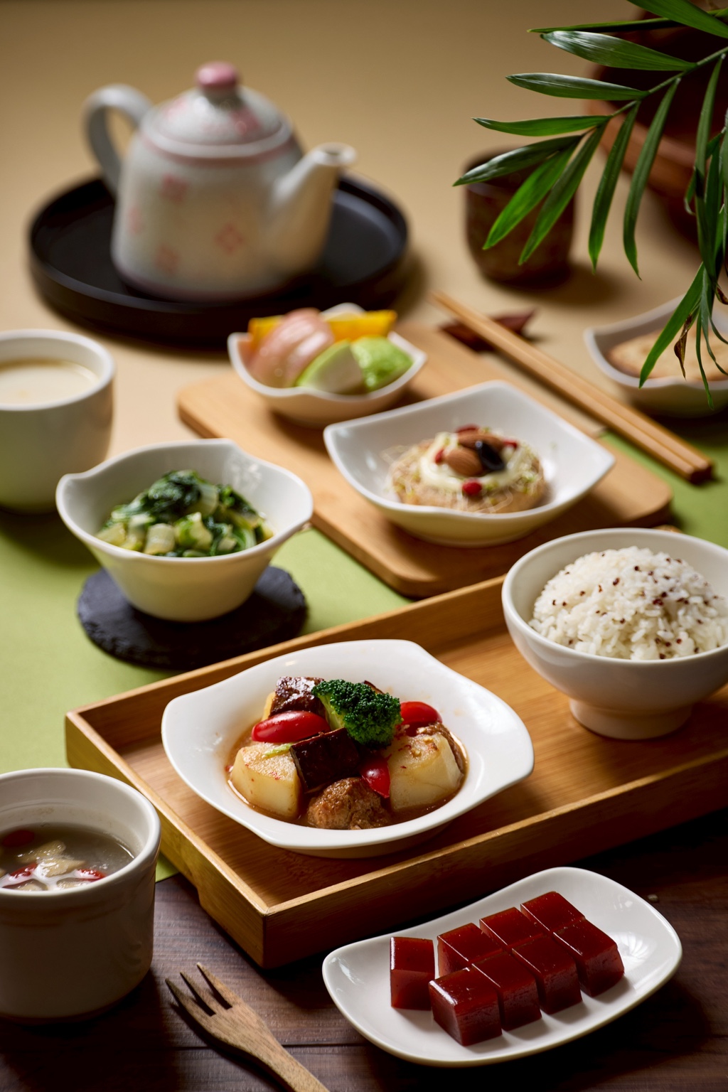 節氣無菜單蔬食